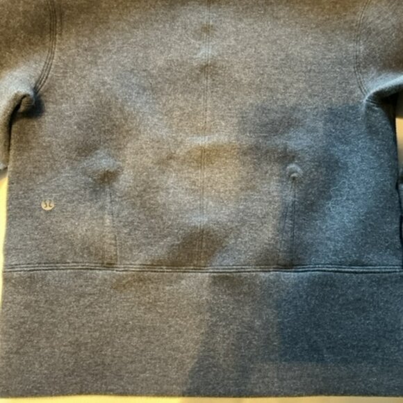 Lululemon NWOT grey scuba crop top with open neck, fleecy, long sleeve size 2 - Picture 8 of 8